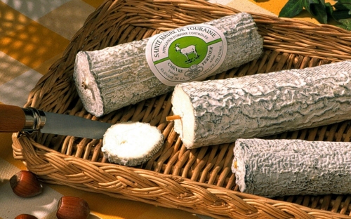slide local fromages | chambres d'hôtes argentier du roy | val de loire | france